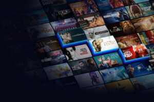 البث التلفزيوني التقليديIPTV البث عبر الإنترنت 